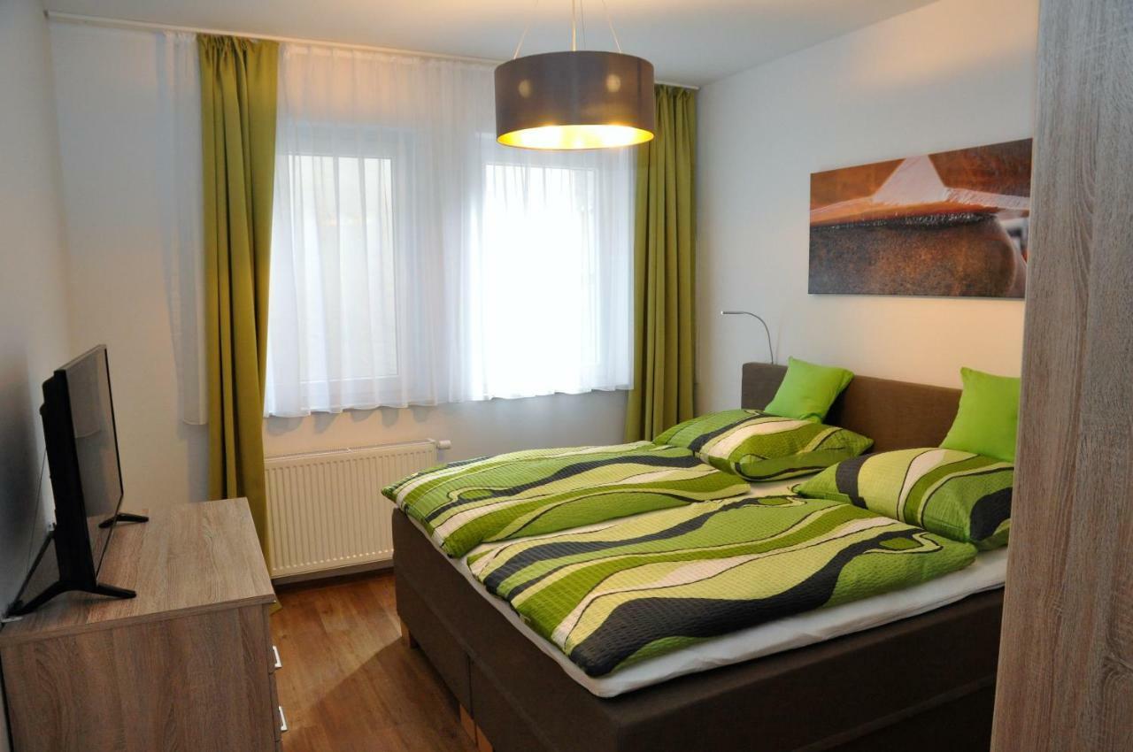 Apartment An Den Quellen Wiesbaden Esterno foto