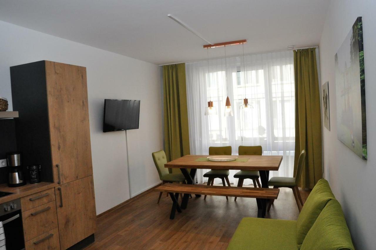 Apartment An Den Quellen Wiesbaden Esterno foto