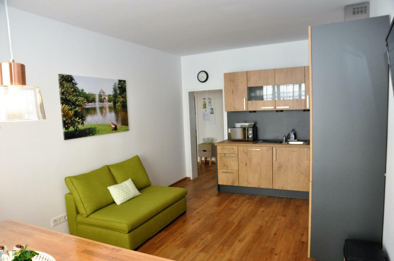 Apartment An Den Quellen Wiesbaden Esterno foto
